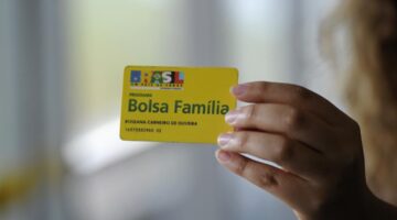 Bolsa Família poderá oferecer crédito para empreendedores em 2021; entenda