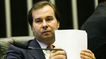 Discussões da Reforma Administrativa serão em 2021, diz Rodrigo Maia