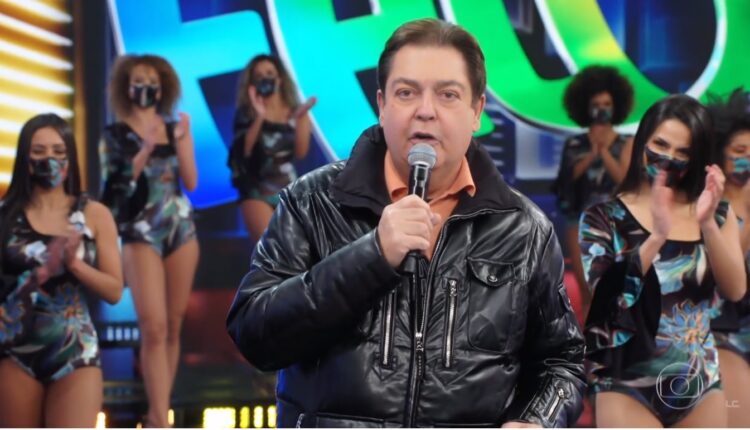 Faustão é INTERNADO em São Paulo com dores na perna e ...