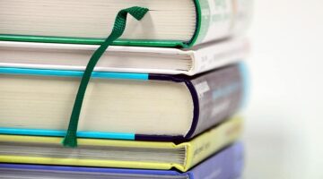Poupança para estudantes de baixa renda? Conheça o Programa Mais Educação