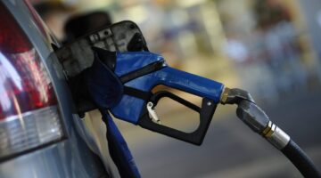 6 dicas práticas para economizar gasolina no dia a dia