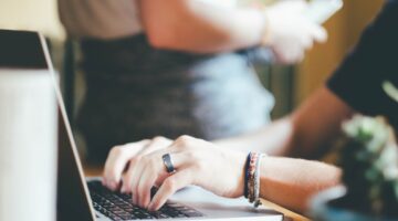 Microsoft oferece mais de 90 cursos online; opções são gratuitas