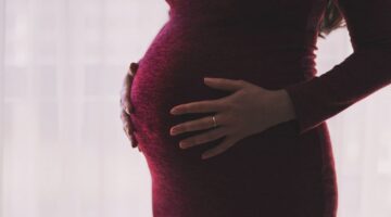 Qual o significado de sonhar que está grávida?