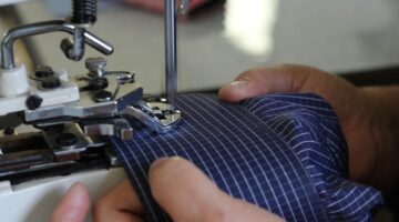 Descubra para que serve a dobra atrás da camisa social