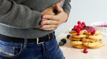 Está com azia? Confira 5 alimentos que ajudam a aliviar o sintoma