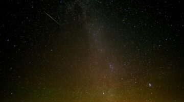 Perseidas: entenda a chuva de meteoros que acontece neste mês