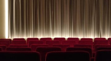 Quem tem direito ao ID Jovem, que oferece meia-entrada em eventos?