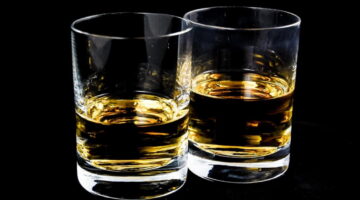 Quais são as bebidas alcoólicas mais fortes do mundo? Veja top 3