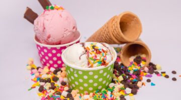 3 alimentos clássicos do verão que podem causar inchaço e azia