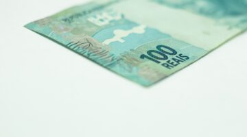 Aposentadoria com novos valores começa a ser paga em janeiro; veja o calendário