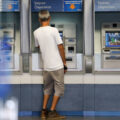 Bolsa Família a beneficiários com NIS de final 2 é pago hoje (20/05)