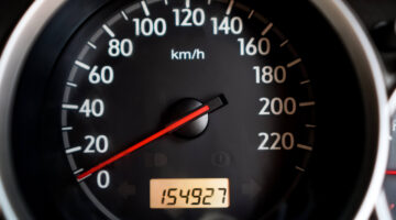 Formas de saber se a quilometragem do carro foi adulterada