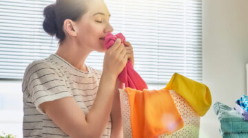Amaciante de roupas caseiro: econômico e suave para a pele