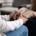 Amorosos e confiáveis: conheça os 4 signos que são ótimos amigos