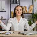 Como criar um espaço de trabalho funcional em casa