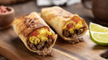 Descubra a delícia dos burritos de café da manhã